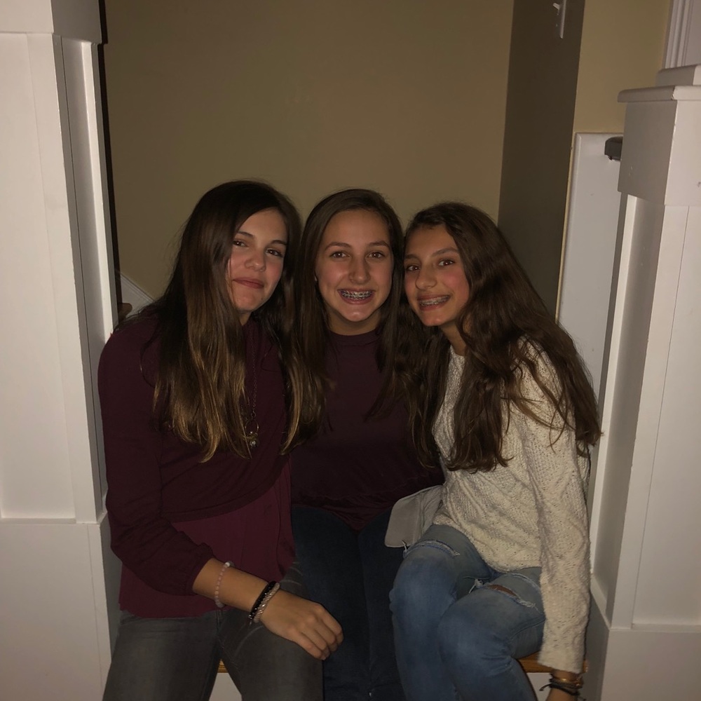 Meet your Posher, Isabel